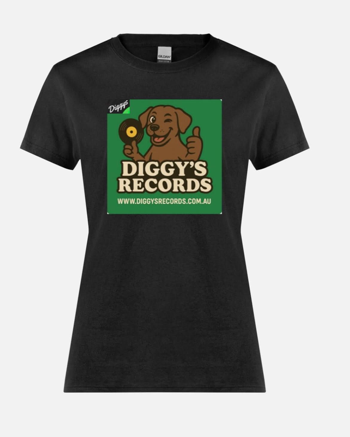 Chicks M Diggy’s Records New Style – Gildan Shirt